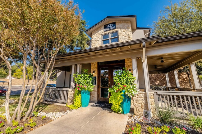 Mirada_ExAm_1024_002_xf - La Mirada