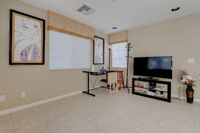 Photo - 7765 Floral Fabric Ct Unidad n/a