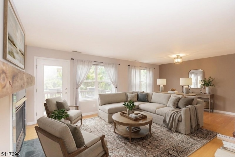 Photo - 4 Eagles Nest Ln