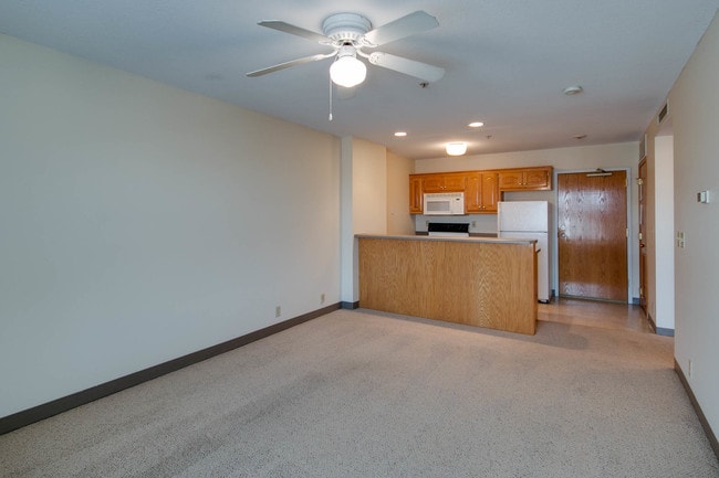Hartford Residential - 210 N. 4th