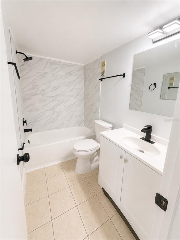 4050 4th St N Unit 115