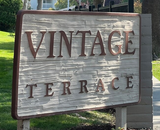 Photo - Stunning Pleasanton Vintage Terrace Townhouse! 2 bedrooms and 1.5 bathrooms! Sharp upgrades throu...