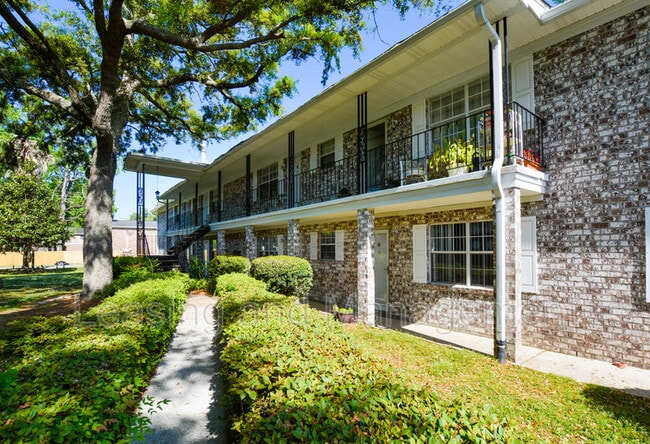 Photo - 516 Arlington Dr Unit A4