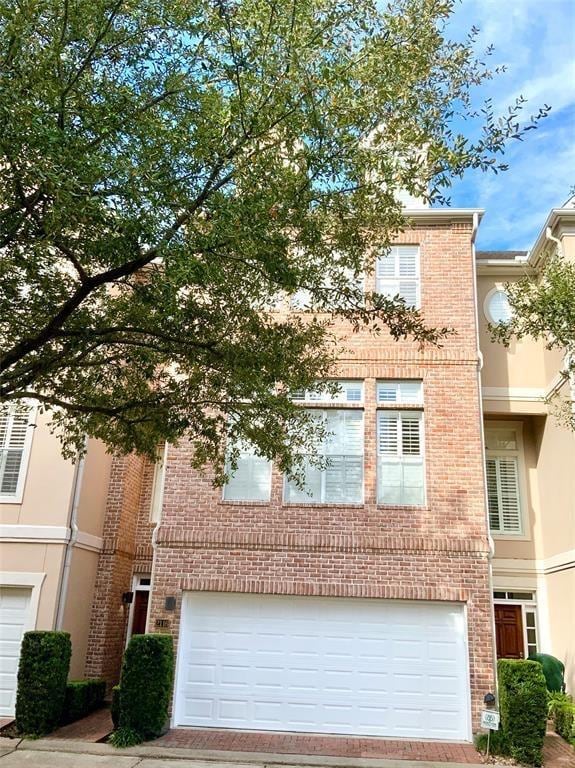 2116 Bancroft Ln Condo For Rent in Houston, TX