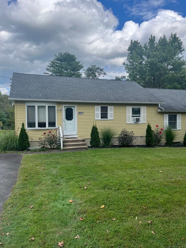 Photo - 207 S Lake St