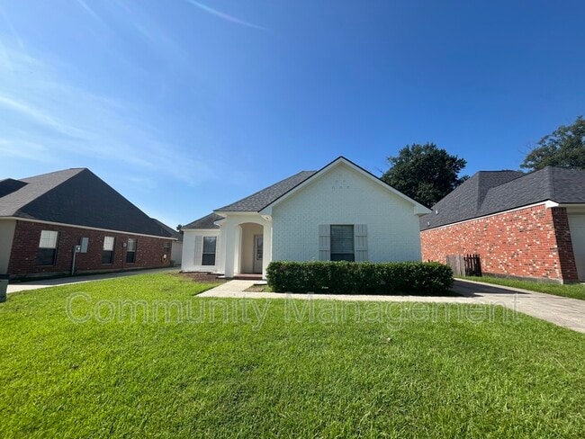 Building Photo - 40357 Creekway Cove Ct Rental