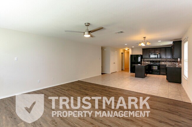 Photo - 1321 Cozy Creek Dr Casa