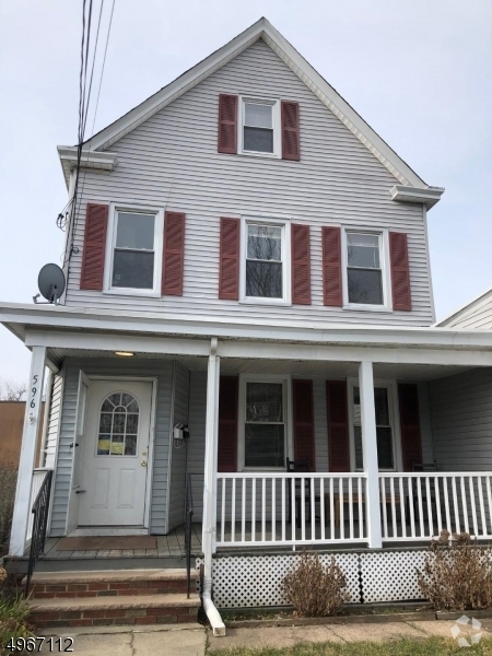 Building Photo - 596 McBride Ave Rental