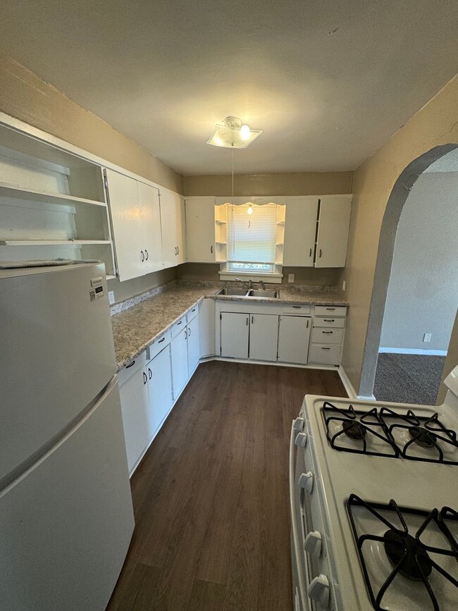 $925 - 3 bedroom/ 1.5 bathroom - Single Fa... - $925 - 3 bedroom/ 1.5 bathroom - Single Fa... House