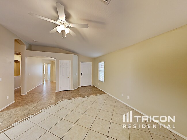 Building Photo - 9066 E Cedar Basin Ln Rental