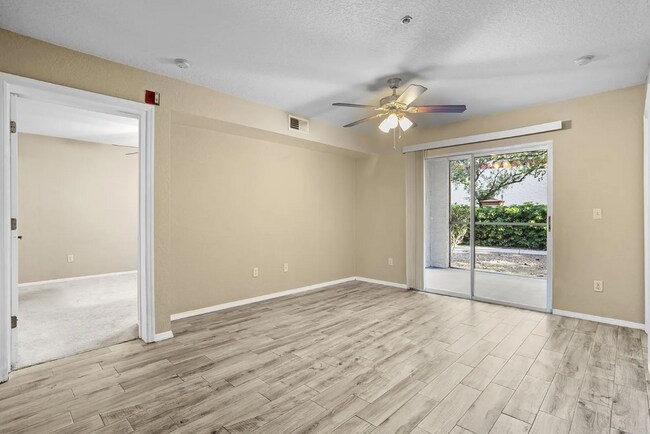 Photo - 826 Camargo Way Unit 104