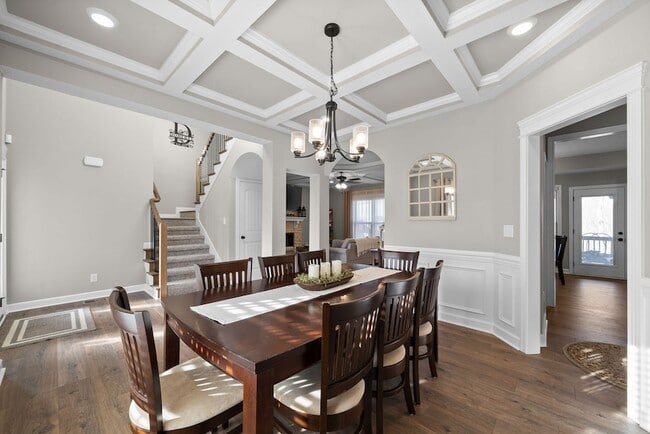 Photo - 2459 Shadowood Rd