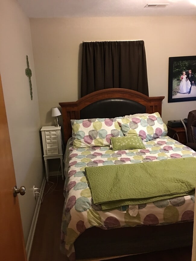 Bedroom #1