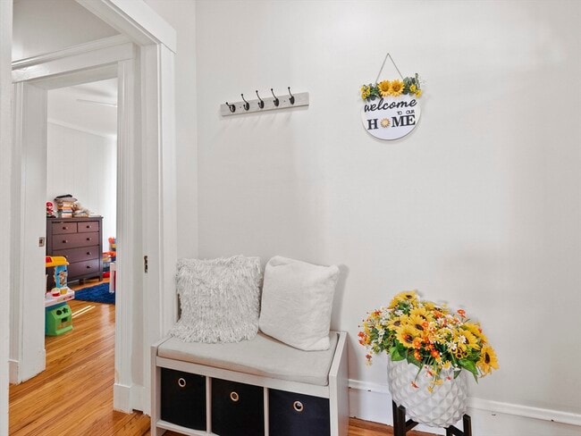 Photo - 8-10-10 Edgemere Rd Unit 1