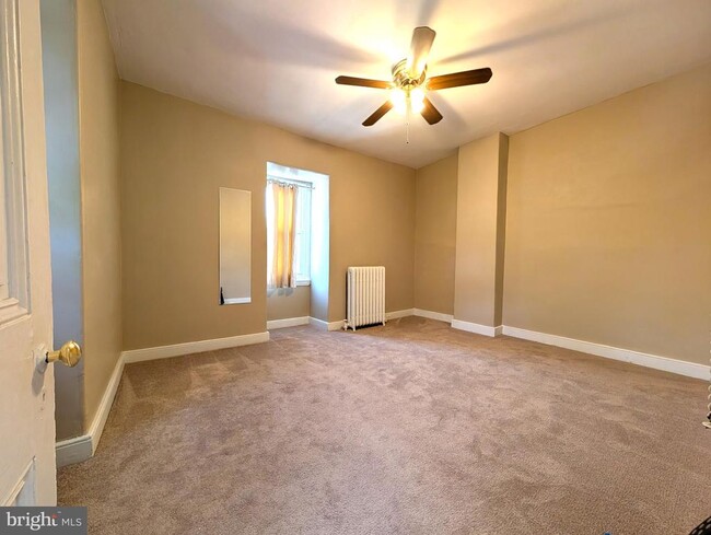 Photo - 3800 Terrace St