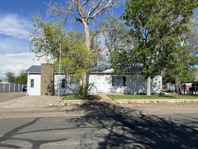 Building Photo - 1864 Long Branch St