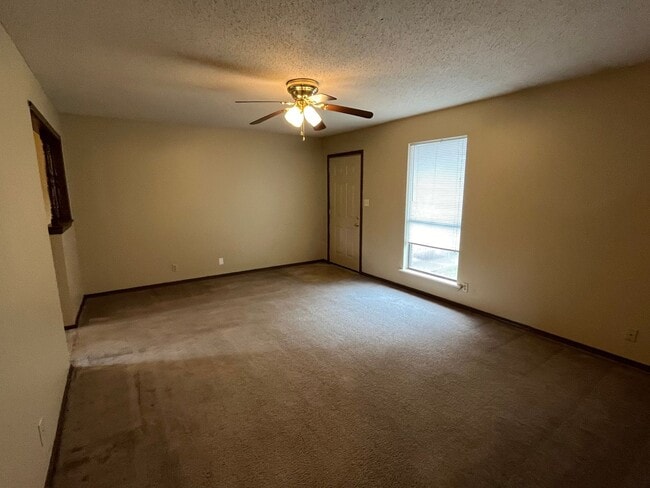 Photo - 1022 N Parker Rd Unit 1022 N Parker Rd A