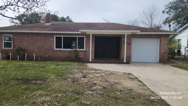 3 bedroom 1 bath fenced in yard - 3 bedroom 1 bath fenced in yard Casa