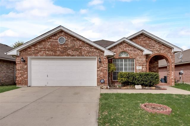 Photo - 912 Churchhill Dr
