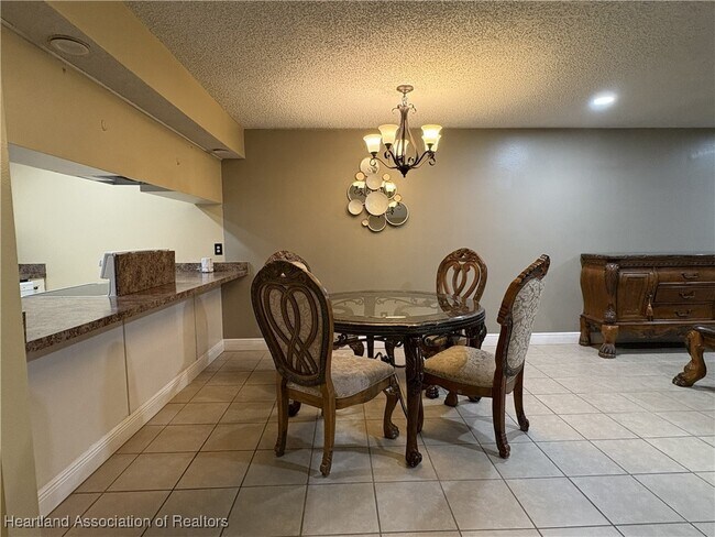 Photo - 4918 Granada Blvd