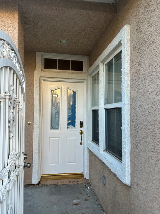 Photo - 8940 Deira Ln Casa