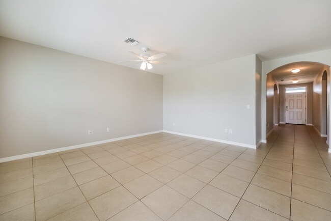 Photo - 220 SE 2nd Pl