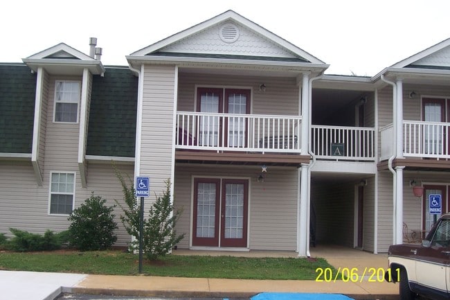 Quail Ridge at Mallard Pointe