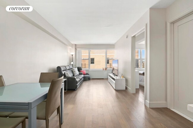 Building Photo - 10740 Queens Blvd Rental