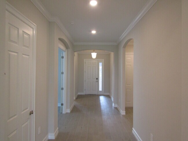 Photo - 608 Maraviya Blvd