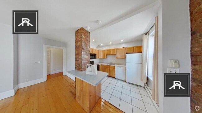 Building Photo - 4 bedroom in Boston MA 02120 Unit 3 Rental