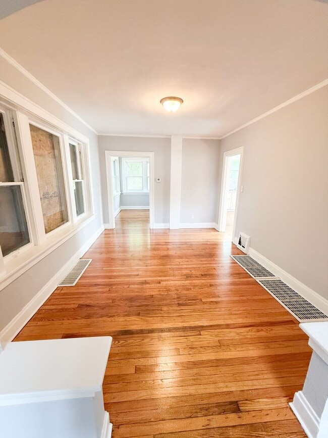 Photo - Newly Renovated 3 Bed/ 1.5 Bath With Hardwood Flooring!