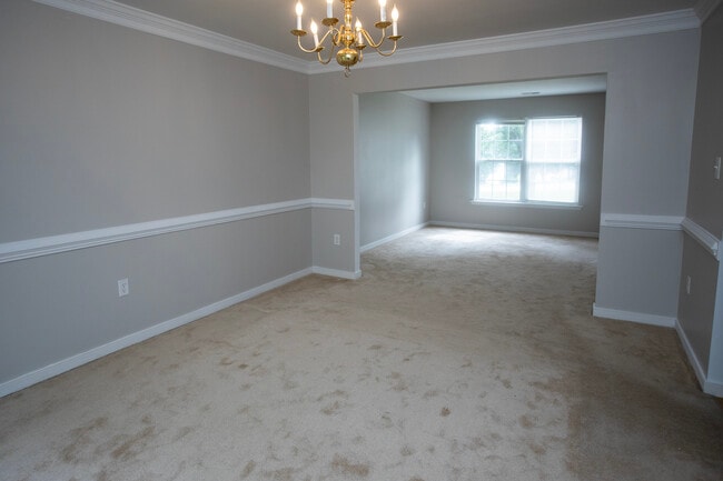 Photo - 2918 Littlebury Dr