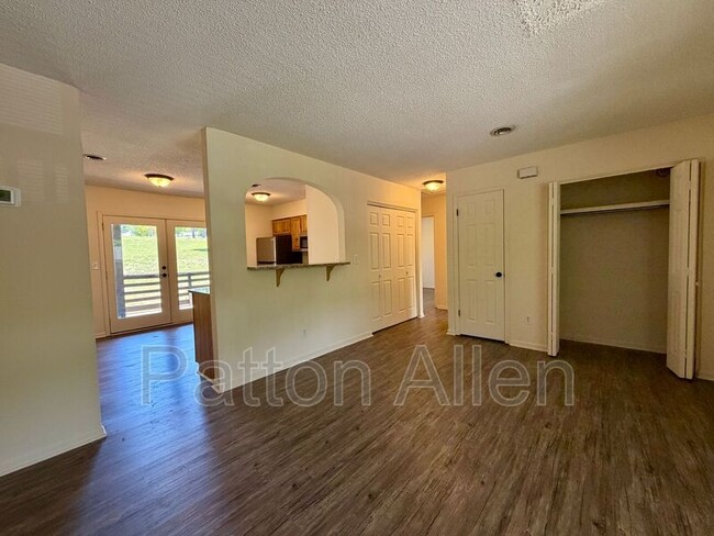 Photo - 22 Dawnwood Cir