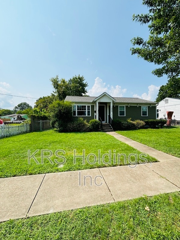 1406 N 32nd St