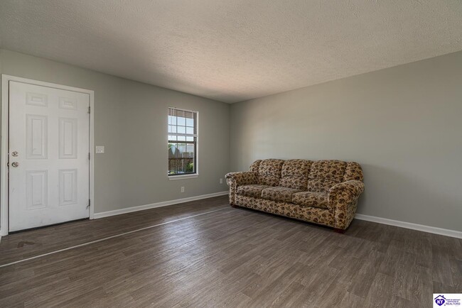 Photo - 2845 Frontier Ct Unit Apt 6