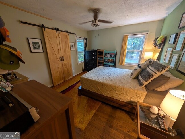 Photo - 626 Gordon Cir