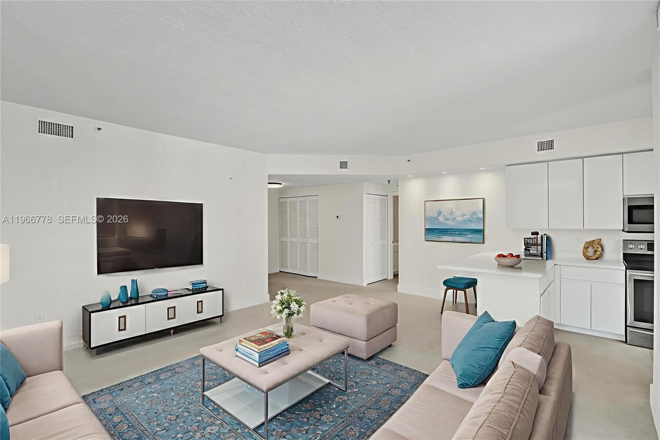 Photo - 1834 Brickell Ave Unit 31