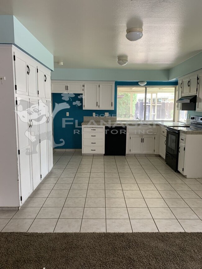 Photo - 3 Bedroom/ 2 Bathroom home