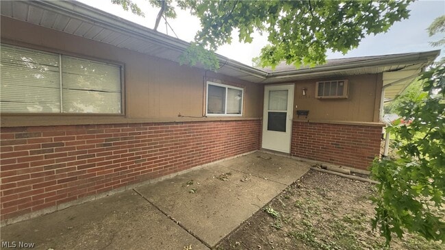 3016 Northgate Ave Unit 1/2