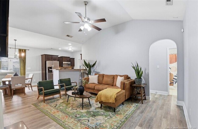 Photo - 601 Collinwood Dr