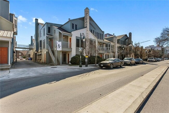Building Photo - 1/1 Apartment Walking Distance to UT Unit 59