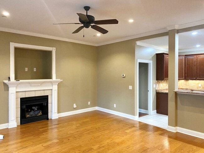 Photo - Coming Soon! Beautiful 3/2 with Garage and Sunroom in Johnson City, $2400, Lawn Care Included!