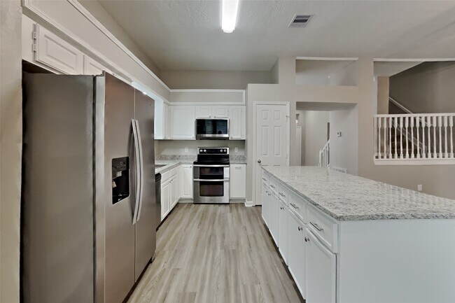 Photo - 5302 Cedar Lodge Ct