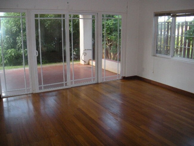 Photo - Lilipuna Rd. A-B Unit B