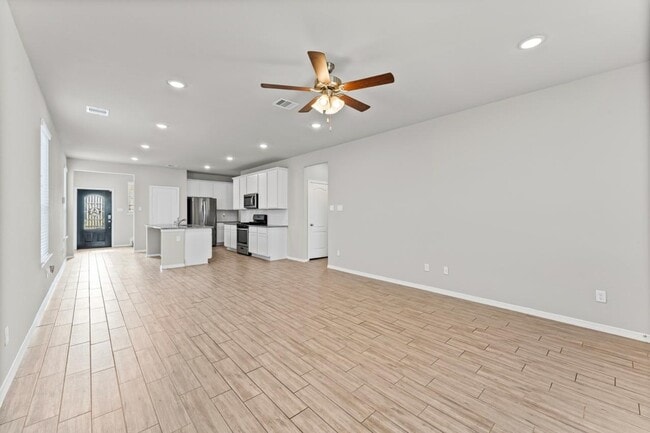 Photo - 10818 Catclaw Ct