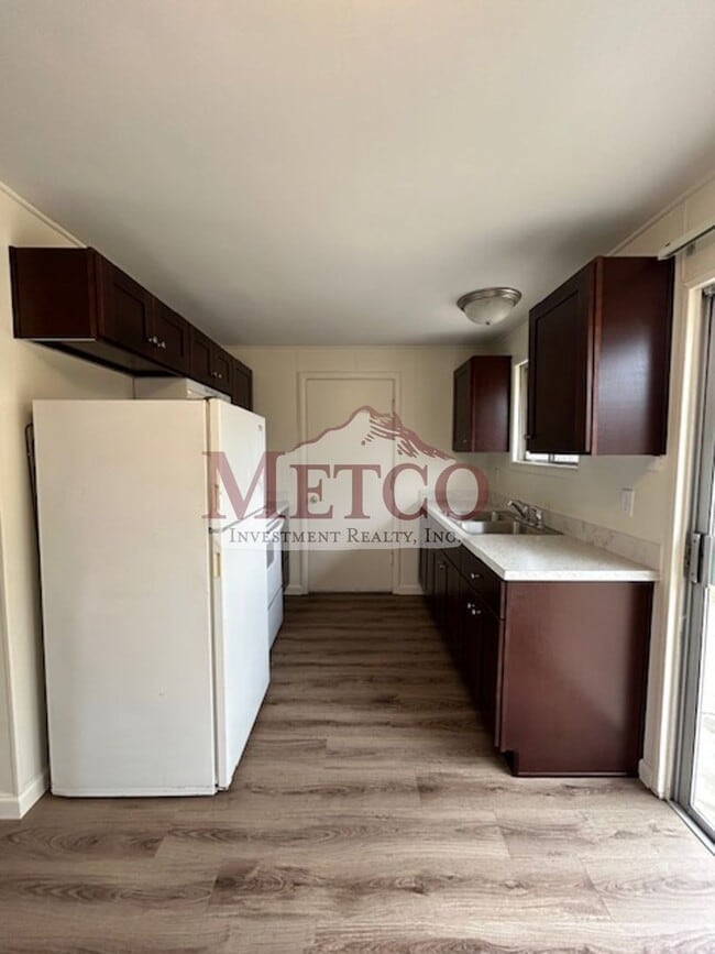Photo - Darling 3 Bedroom Home in Springfield