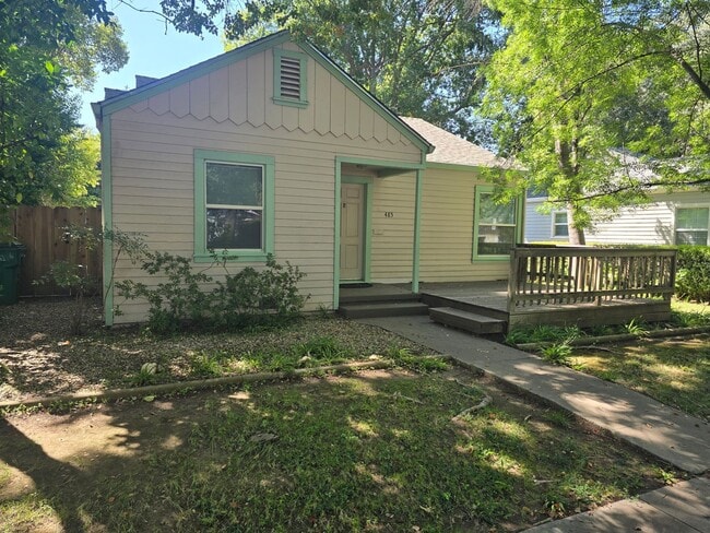 Photo - 485 E 1st Ave