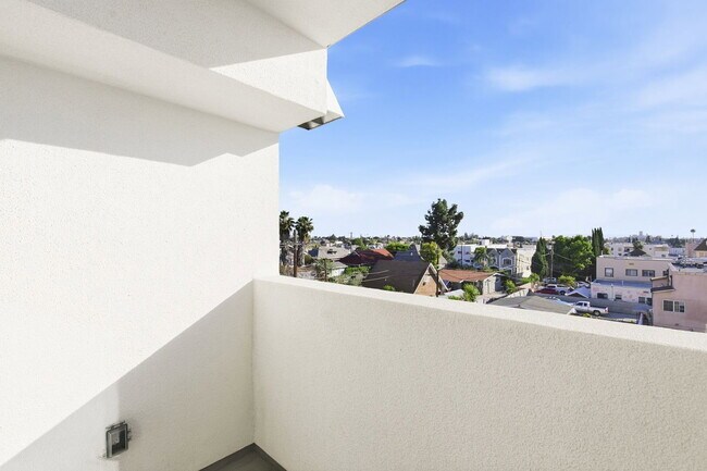 228 N Soto St Unit 1