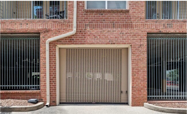 116 31st Ave N Unit 206