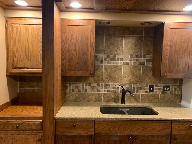 Photo - 159 Linden Ave